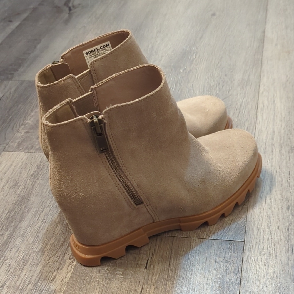 Sorel Joan Of Artic Wedge III Zip Booties - Picture 2 of 9